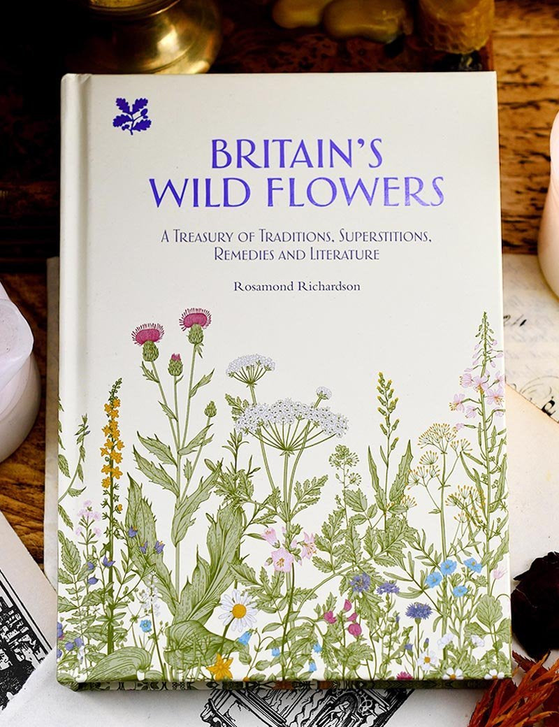 Wild Flowers of Britain - A Treasury of Traditions, Superstitions, Remedies and Literature- Hardcover - GAMETEEUK