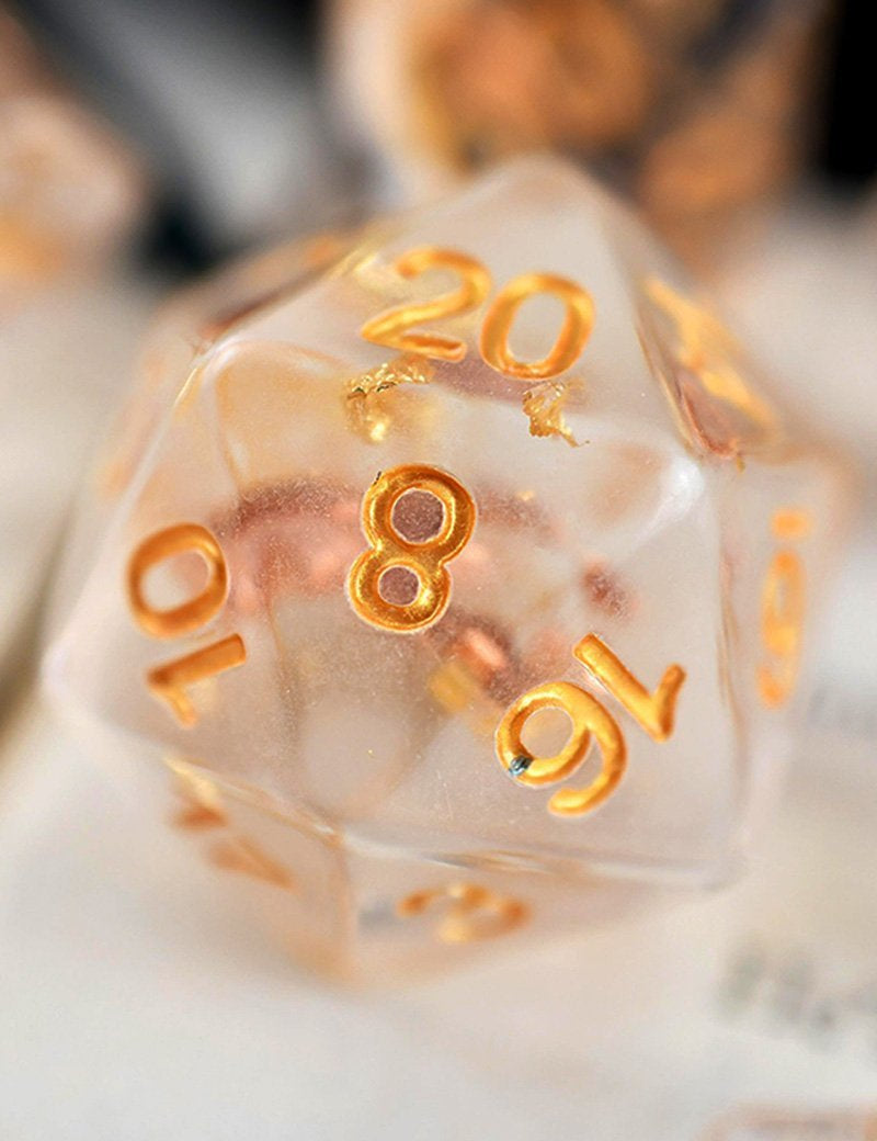 Winged Helm of the Paladin - Adventurer's Equipment Dice Set - GAMETEEUK